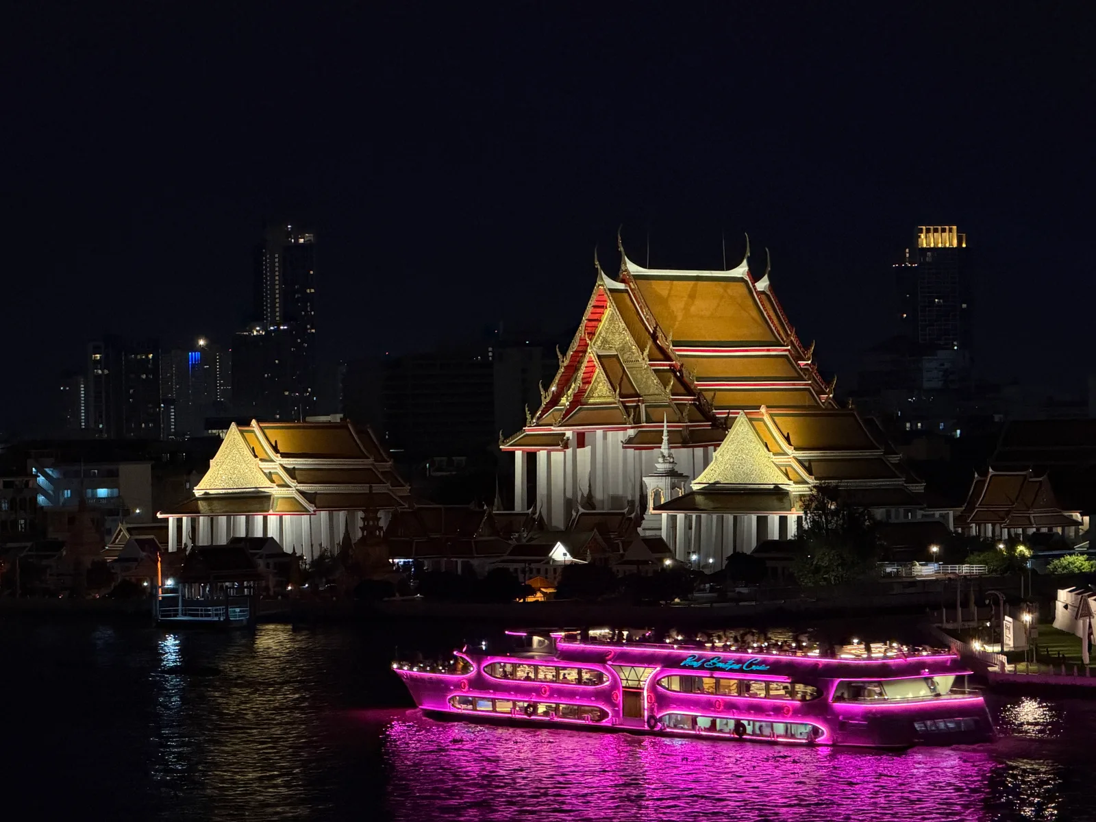 ปีใหม่ กรุงเทพ เรือเพิร์ล บูติก ครูซ 3