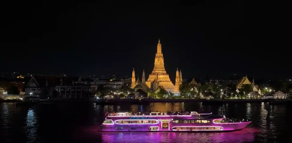 ปีใหม่ กรุงเทพ เรือเพิร์ล บูติก ครูซ 5